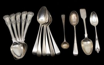 A small collection of mixed silver spoons to include: five matching George IV silver kings pattern