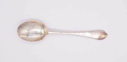 A late 17th Century silver plain dog nose spoon, the oval bowl with raised rat tail., hallmarked