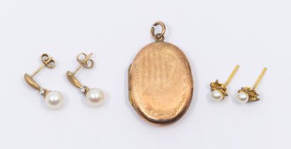 A pair of cultured pearl and diamond 9ctv gold drop earrings, together with a 9ct gold oval