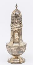 An Edwardian silver sugar shaker, of octagonal shape with stepped footed base, initialled S to side,