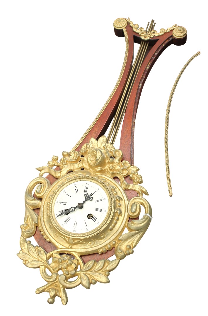 Edwardian harp 8-day wall clock, Roman numerals with gilt face surrounds and detail in a mahogany - Image 3 of 4