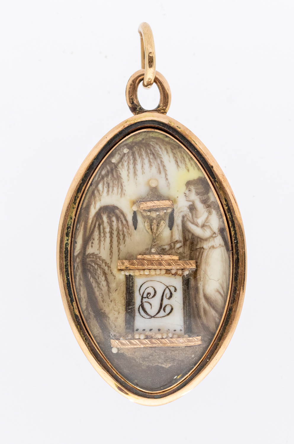 A Georgian gold pendant inset with a mourning miniature depicting a Classical lady beside a grave - Bild 2 aus 2