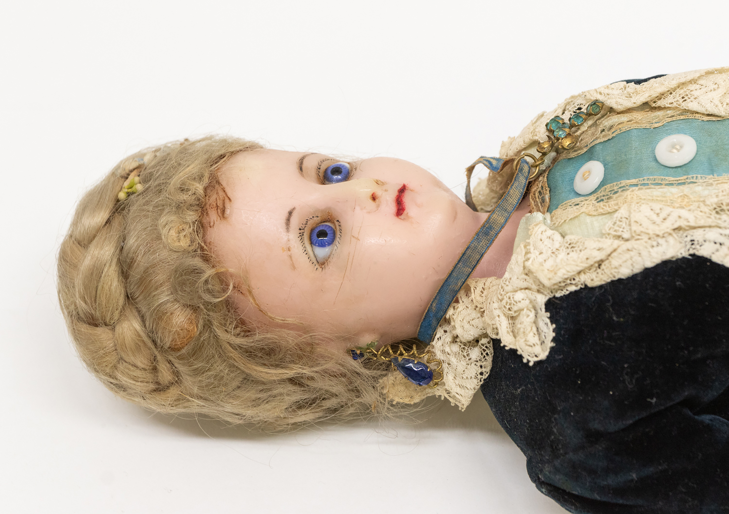 Wax Doll: A late 19th century wax doll of Queen Alexandra. Wax painted face, filled body, original - Image 3 of 7