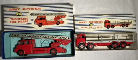 Dinky: A boxed Dinky Supertoys, Foden Flat Truck with Chains 905; together with another boxed