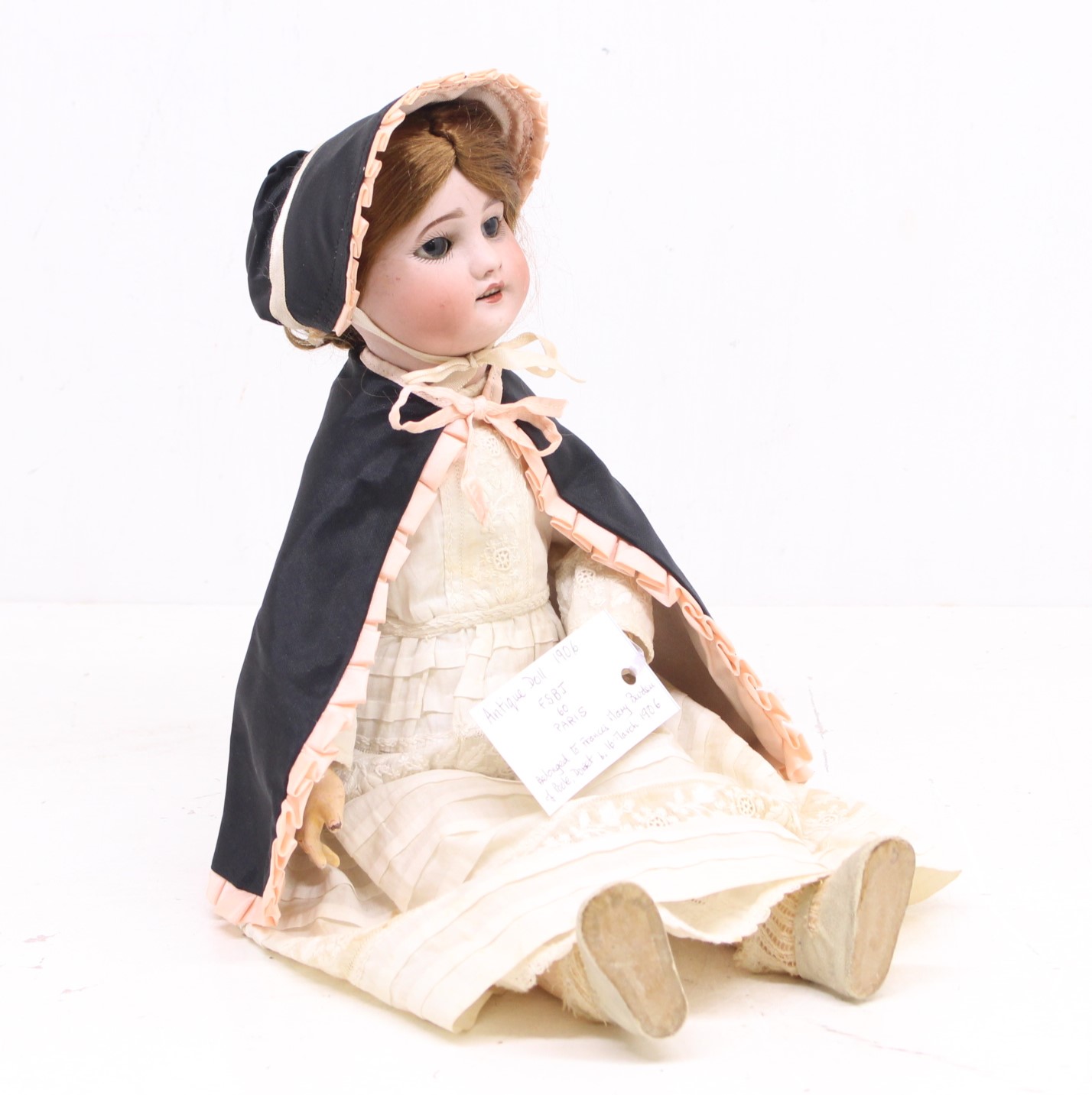 SFBJ: An early 20th century, bisque head doll, Société Française de Fabrication de Bébé & Jouets ( - Image 3 of 4