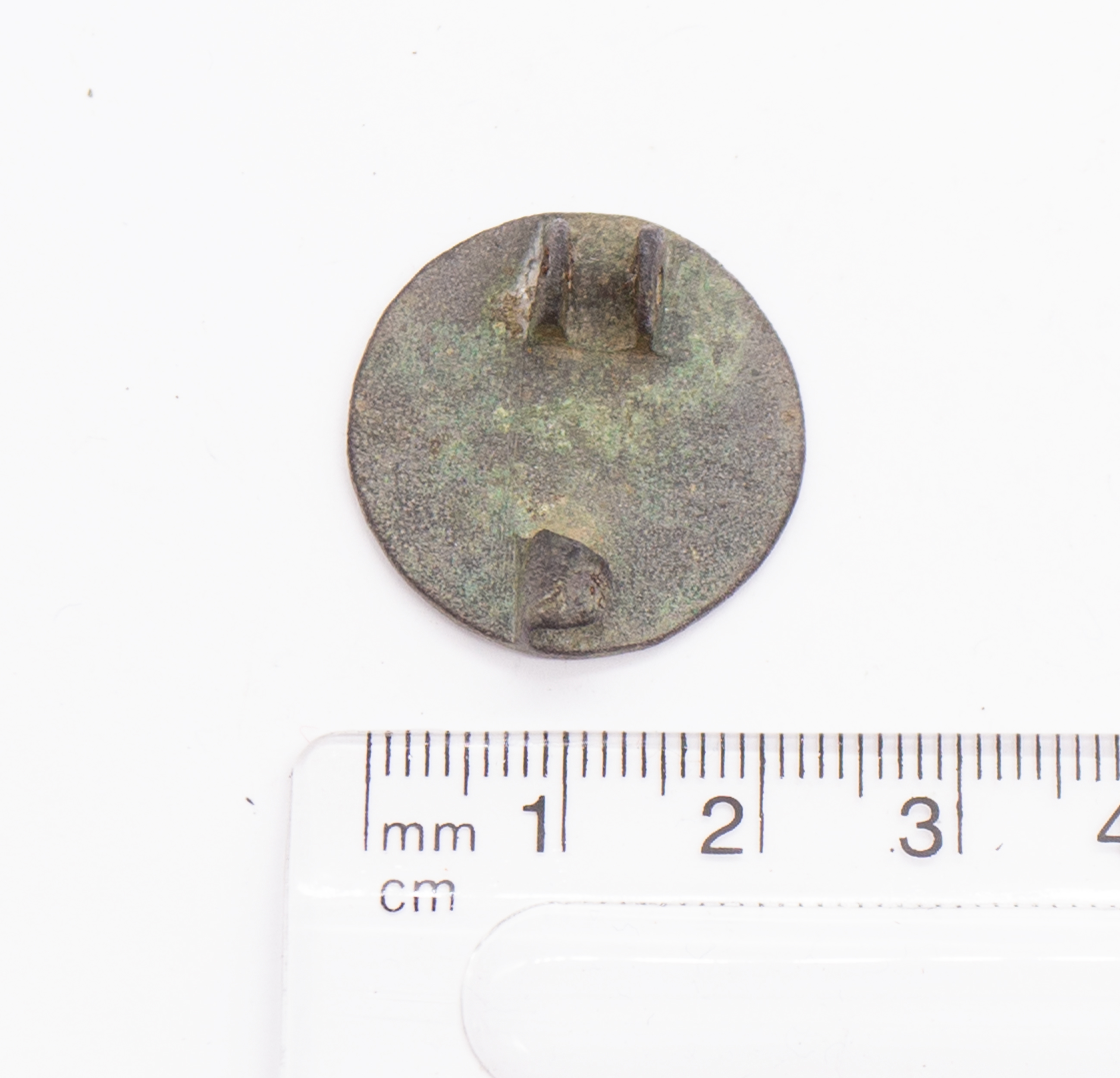 Excellent quality Saxon copper alloy nummular brooch in lovely condition with stains from an iron - Bild 2 aus 4