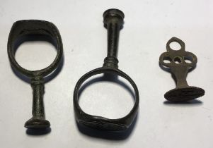 Three 18th & 19th Century Seals two pipe tamper seals, The largest engraved with merchant scales