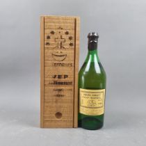 Chartreuse VEP Yellow, Bottled 1964 - 35 Fl Oz/100cl - 73 Proof/42% Vol The VEP stands for