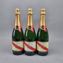 3 Bottles Mumm Cordon Rouge Brut NV Champagne (3 Bottles)