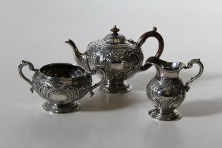 An Edwardian sterling tea set, in Georgian style. Marked for Pairpoint Brothers, London 1908.