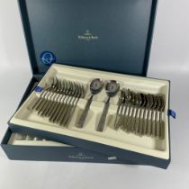 Villeroy & Boch 44 piece canteen of cutlery in original box. Some wear and scratches.