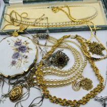 A collection of vintage costume jewellery. To include a goldtone Trifari necklace; three silver