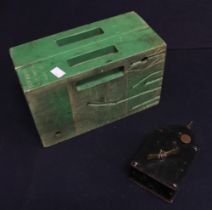 ***WITHDRAWN*** Rail bolt carrying case/block "Freinrail" along with clock mechanism.