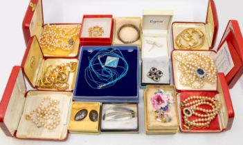 Costume jewellery a collection of items to include Christian Dior, Ciro, Wedgwood etc most items