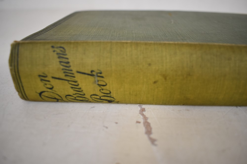 ***WITHDRAWN*** Cricket: Bradman, Don. Don Bradman's Book, signed first edition, London: Hutchinson, - Image 3 of 4