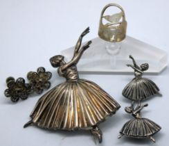 Selection of Silver Jewellery and Unmarked White Metal Jewellery.  To include a Vintage Sterliing