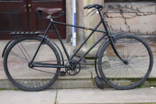 A 1928 Raleigh bicycle with rare "X" frame, Brooks B90/2 saddle, three speed K5 Sturmey Archer gears