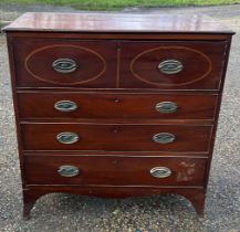 An early 19th cent mahogany secretaire chest