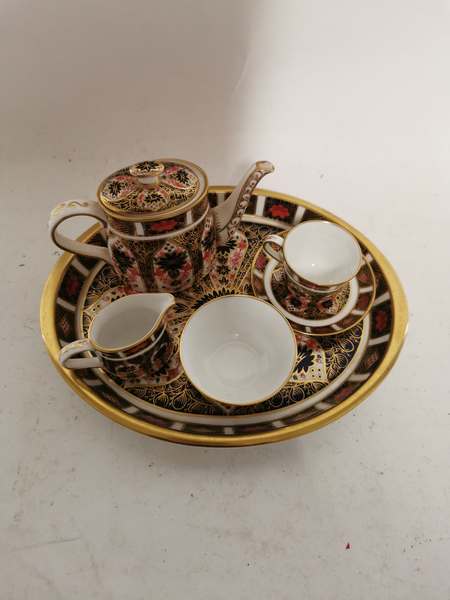 A Royal Crown Derby Bone China Miniature Tea set on tray, Old Imari Pattern 1128. All 1st quality - Image 2 of 4