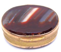 Unmarked Yellow Metal Brown Banded Agate Pill Box.  The Pill Box measures approx. 1 1/2 inches x 1