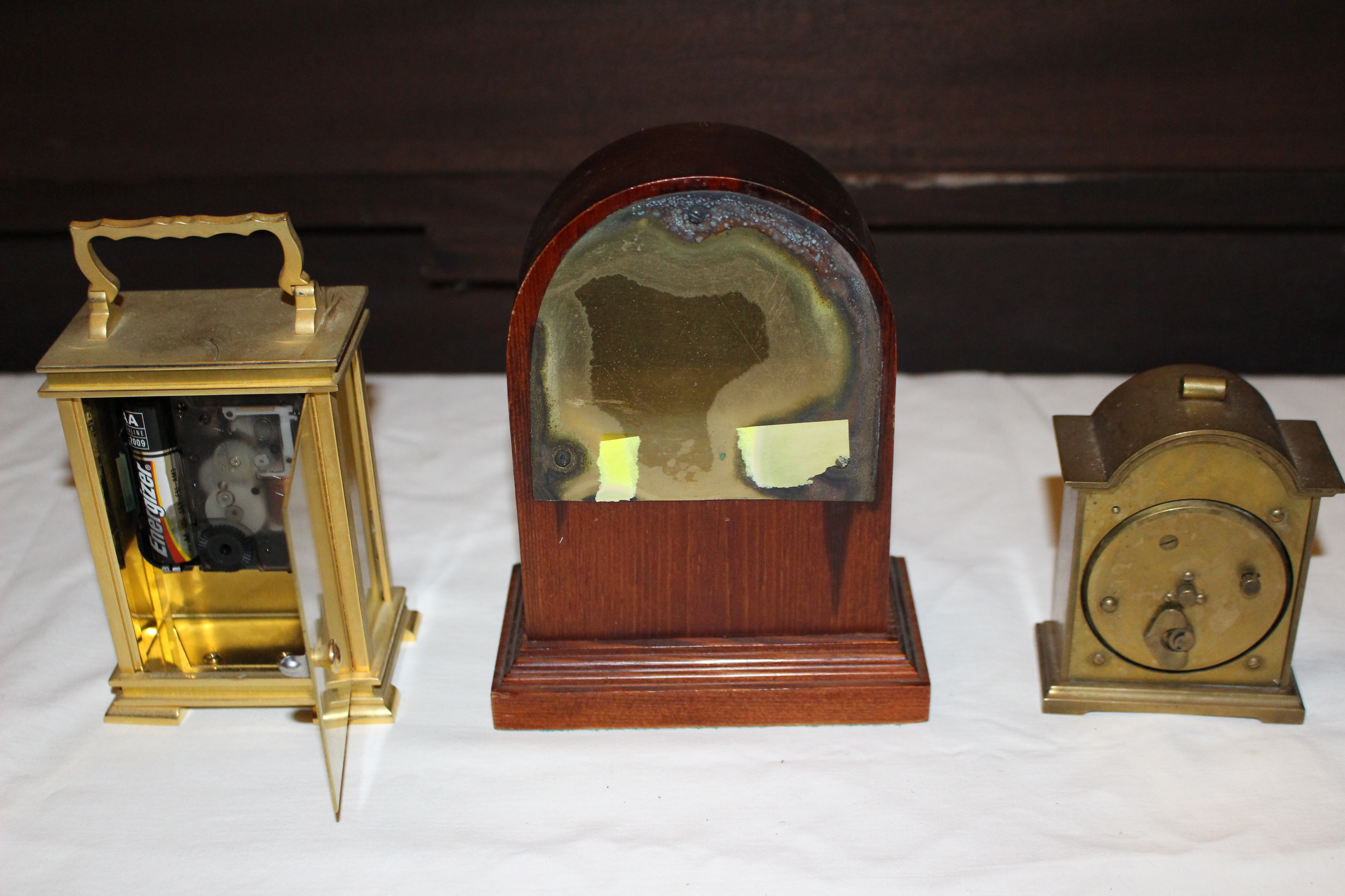 Collection of 7 x Carriage/mantel clocks mixture of brass wood plastic, battery and or mechanical - Bild 6 aus 6