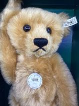 Steiff Vintage Boxed Teddy blonde 1907 replica teddy bear made in 1991 reference 406034  34cm