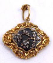 A Georgian 18ct Gold, Rose Cut Diamonds and Black Enamelled mourning brooch/pendant/locket.   It has