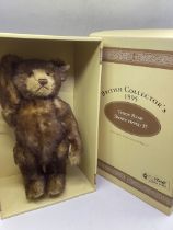 Steiff Vintage Boxed British collectors brown tipped 1995 classic boxed teddy bear 654404 35cm