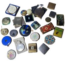 A good sized collection of quality and novelty compacts to include a 1960 melissa compact with