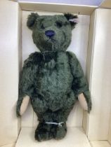 Steiff Harrods London 653148 Green Traditional centenary special teddy bear  made in 1995 for
