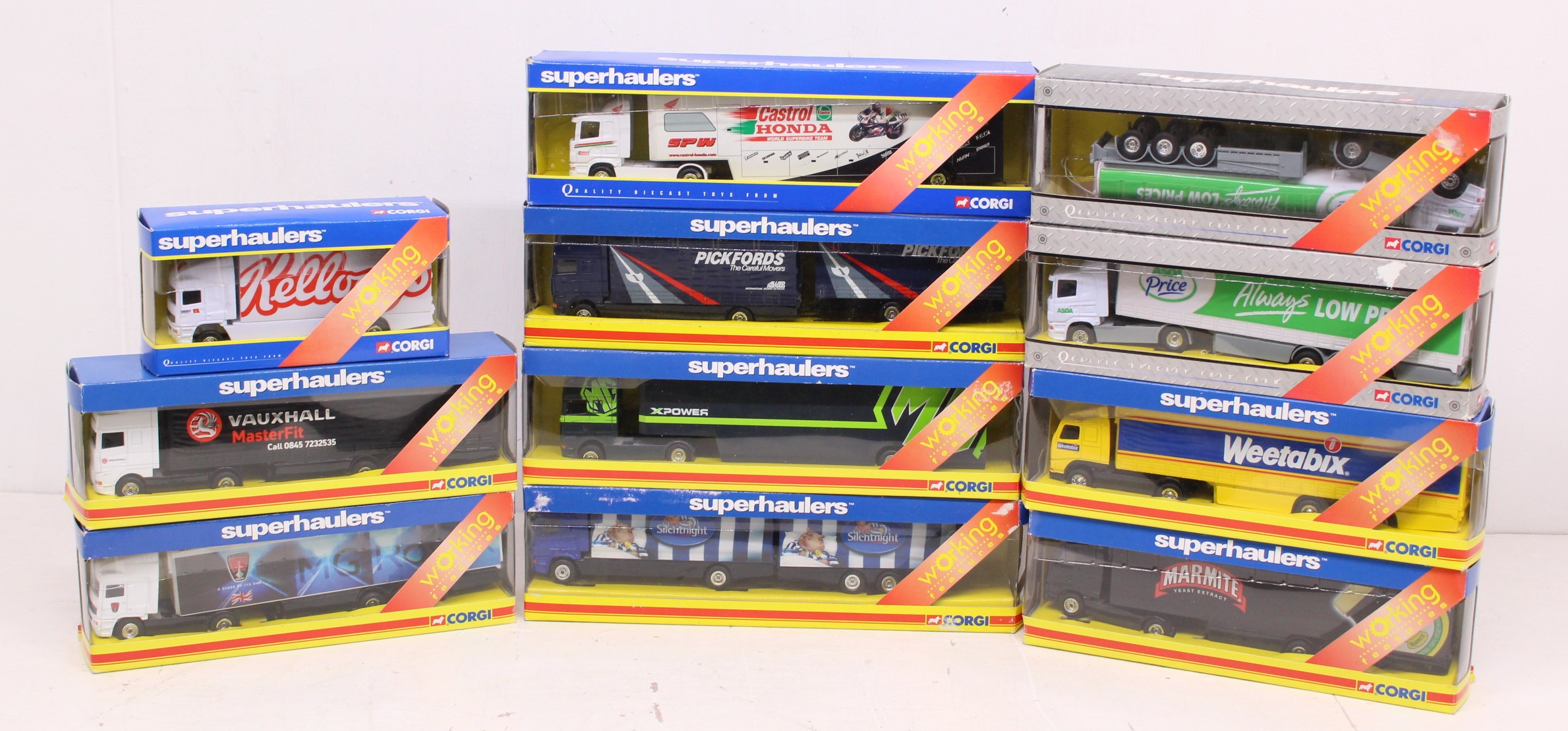 Corgi: A collection of eleven boxed Corgi Superhaulers vehicles. Original boxes. Vehicles in very