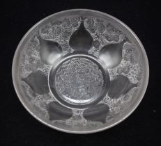 Rene Lalique - a clear and frosted glass bowl in the 'Vases' design, designed c.1920s. Model No.