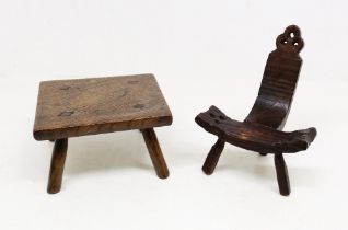 A miniature Brutalist style tripod chair, approx 19cm at highest point and a miniature square