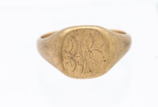 A gentleman's 9ct gold signet ring, square engraved top, size T, weight approx 5.2gms  Further