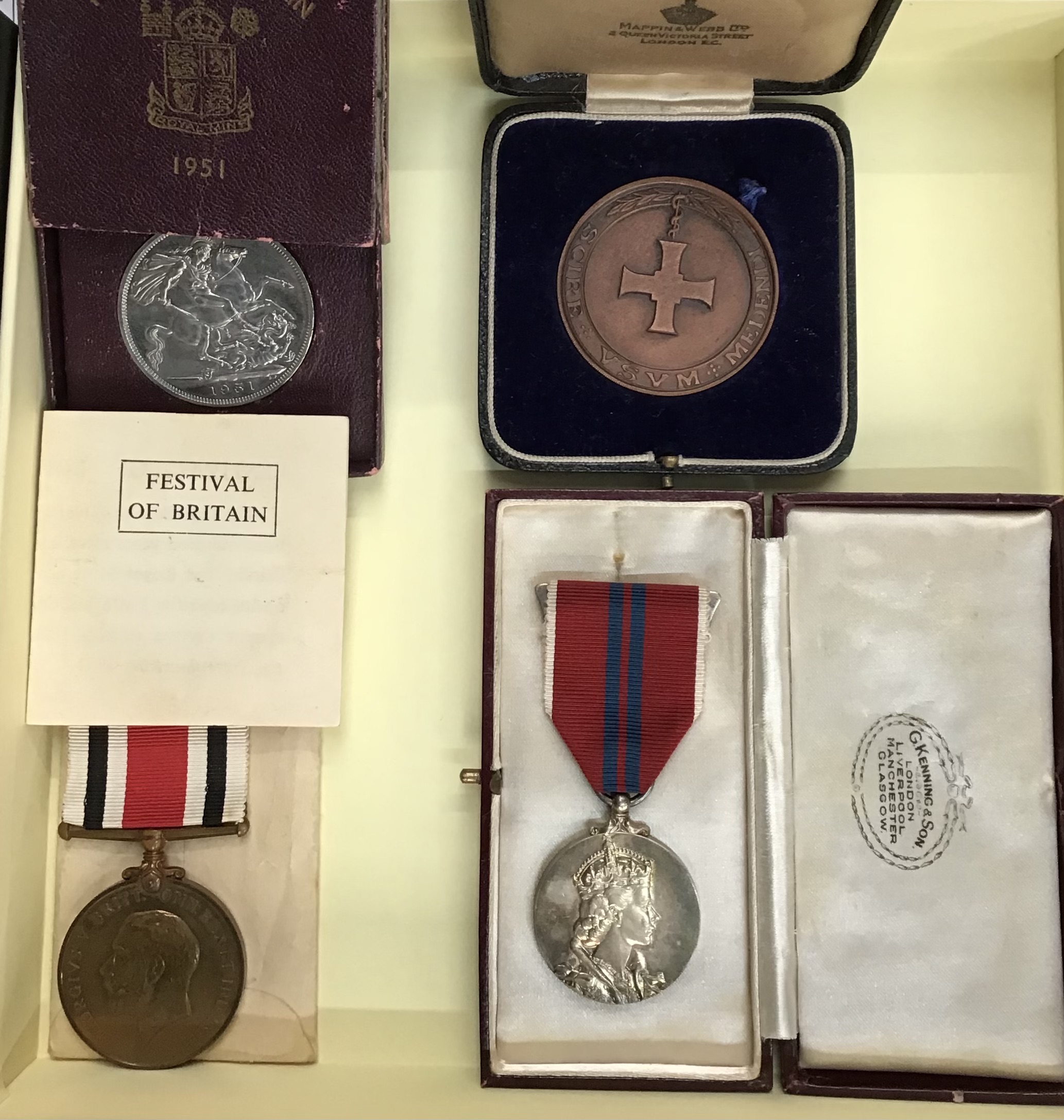 Collection of British Victorian Silver coins, 1953 Elizabeth II Coronation Medal in case, George V - Image 2 of 3