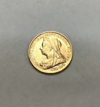 Victorian Gold 1900 Veiled Bust Half Sovereign.