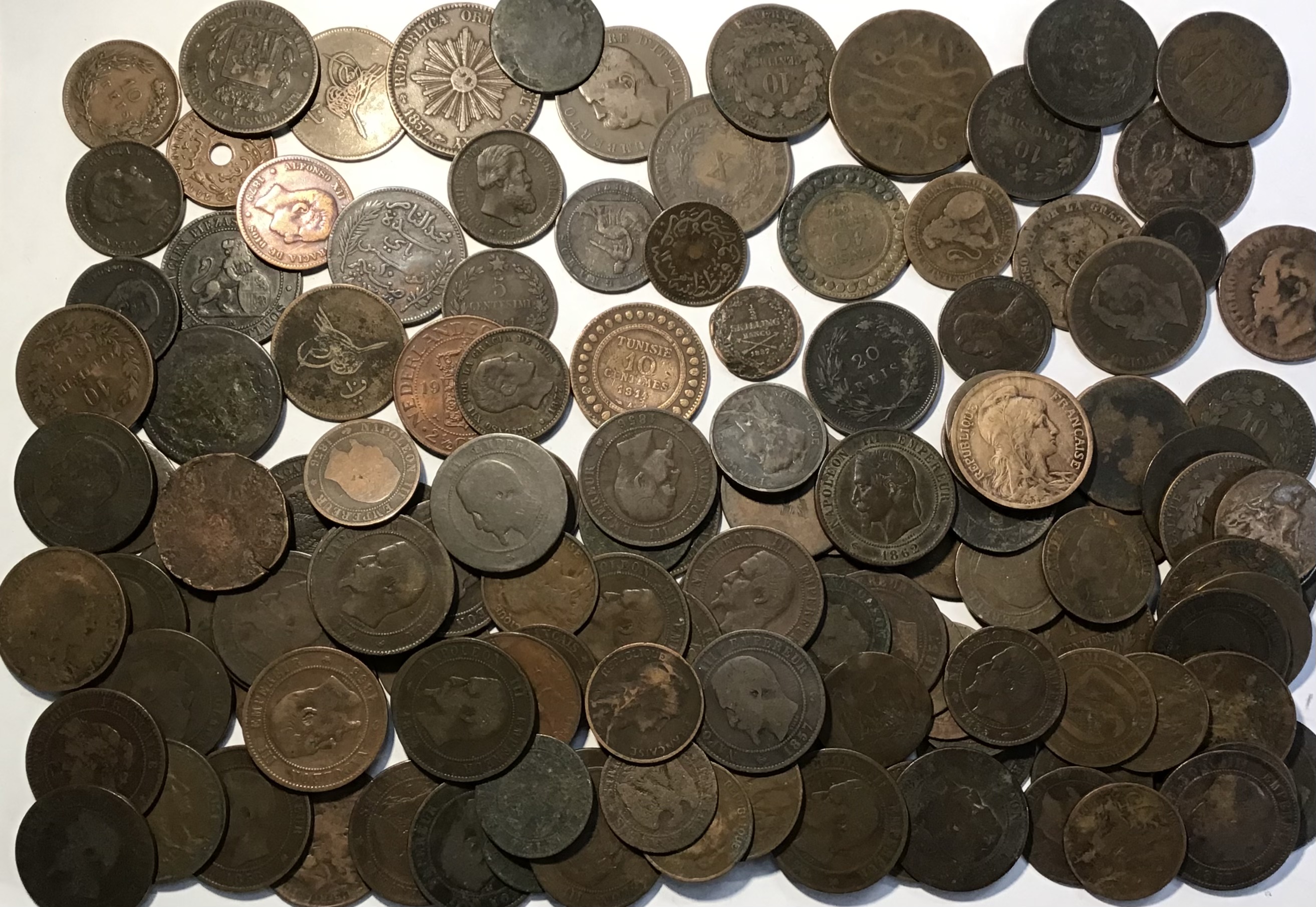 Collection of Older World Copper Coins with a large amount of French Copper/bronze coins.