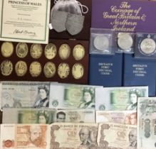 Collection of commemorative coins and Medallic Issues, Including Royal Mint 1980 proof set.