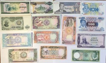 Collection of World Banknotes all Uncirculated