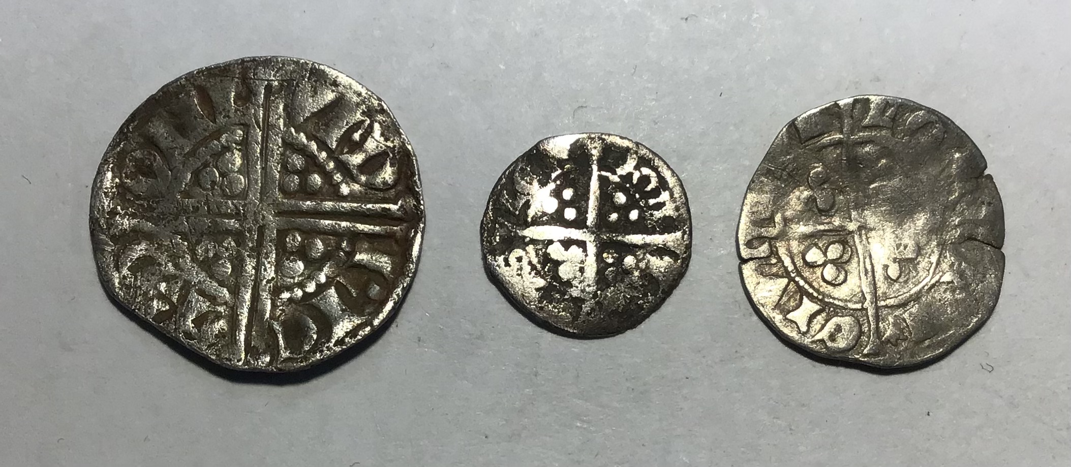 Three Hammered Silver British Medieval Coins, including Henry III long cross Penny, Edward I - Image 2 of 2