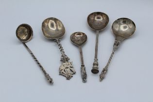 Goldsmiths and Silversmiths Co Ltd, a George V silver seal top spoon, London 1914, a Victorian