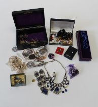 A collection of vintage and contemporary costume jewellery to include a number of vintage