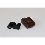 A cased Carl Zeiss Turman x8 pocket monocular, probably 1930's, width 7cm