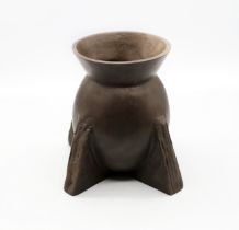 Rick Owens - A cast bronze "Evase" vase, in nitrate patina. Handcrafted in France. Signed
