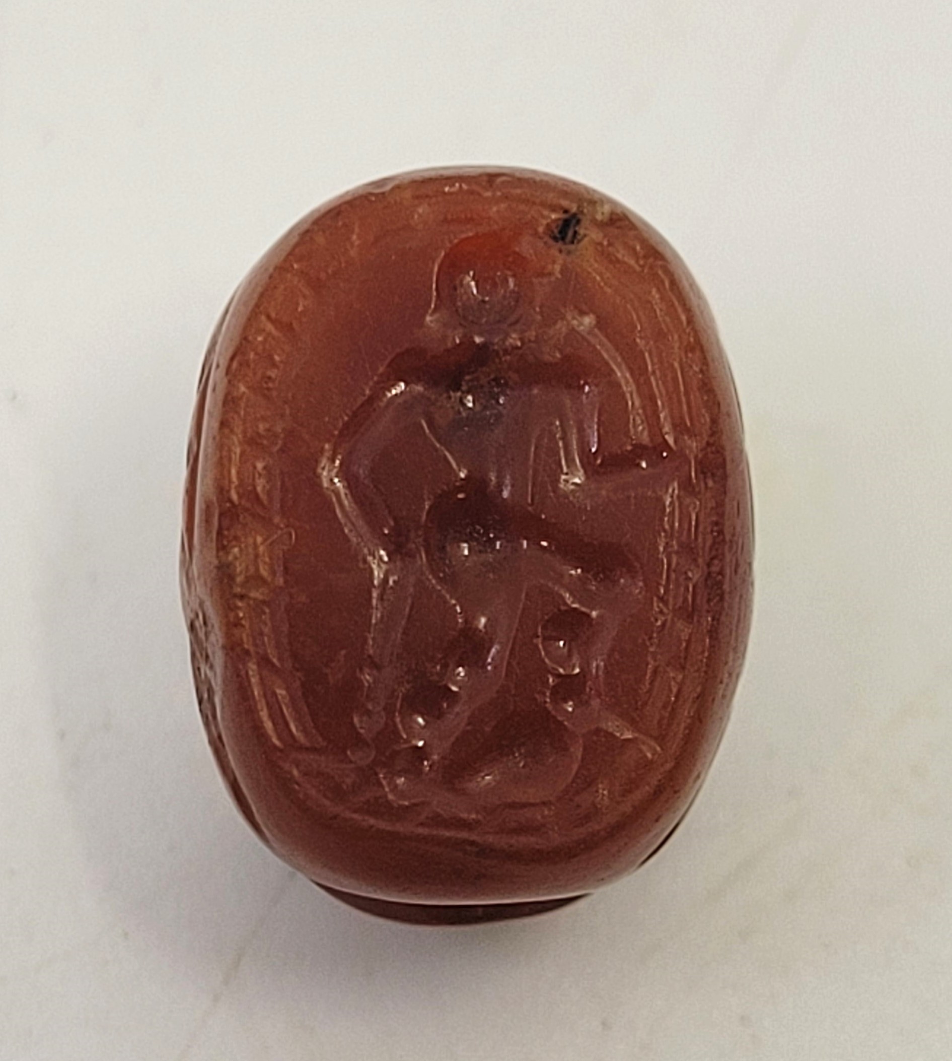 Three various carnelian scarab beetle intaglios/seals, two carved with intaglio of a standing figure - Image 26 of 30