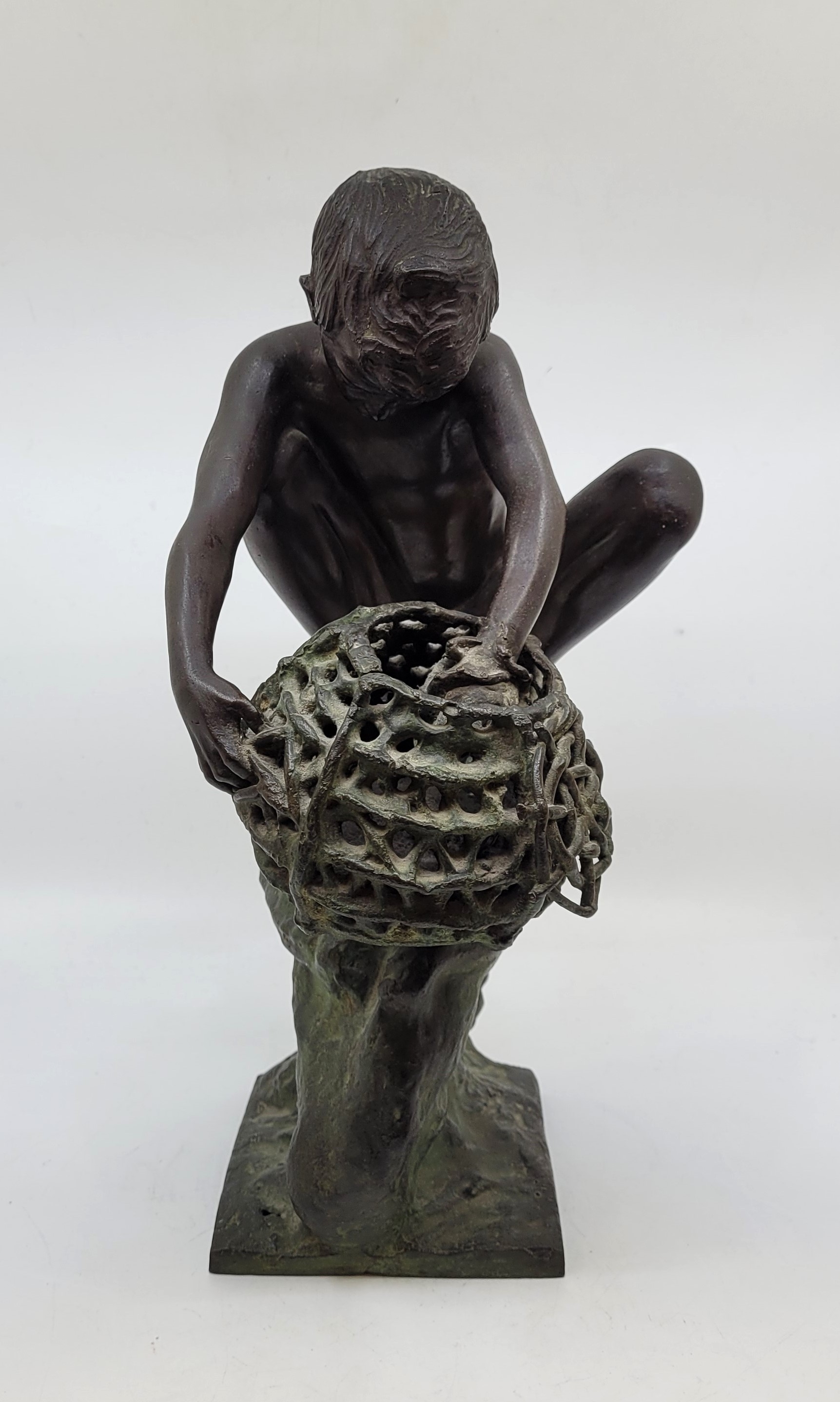 Achille D'Orsi (Naples 1845-1929), "Boy octopus fishing", a bronze figure modelled as a nude boy - Image 9 of 15