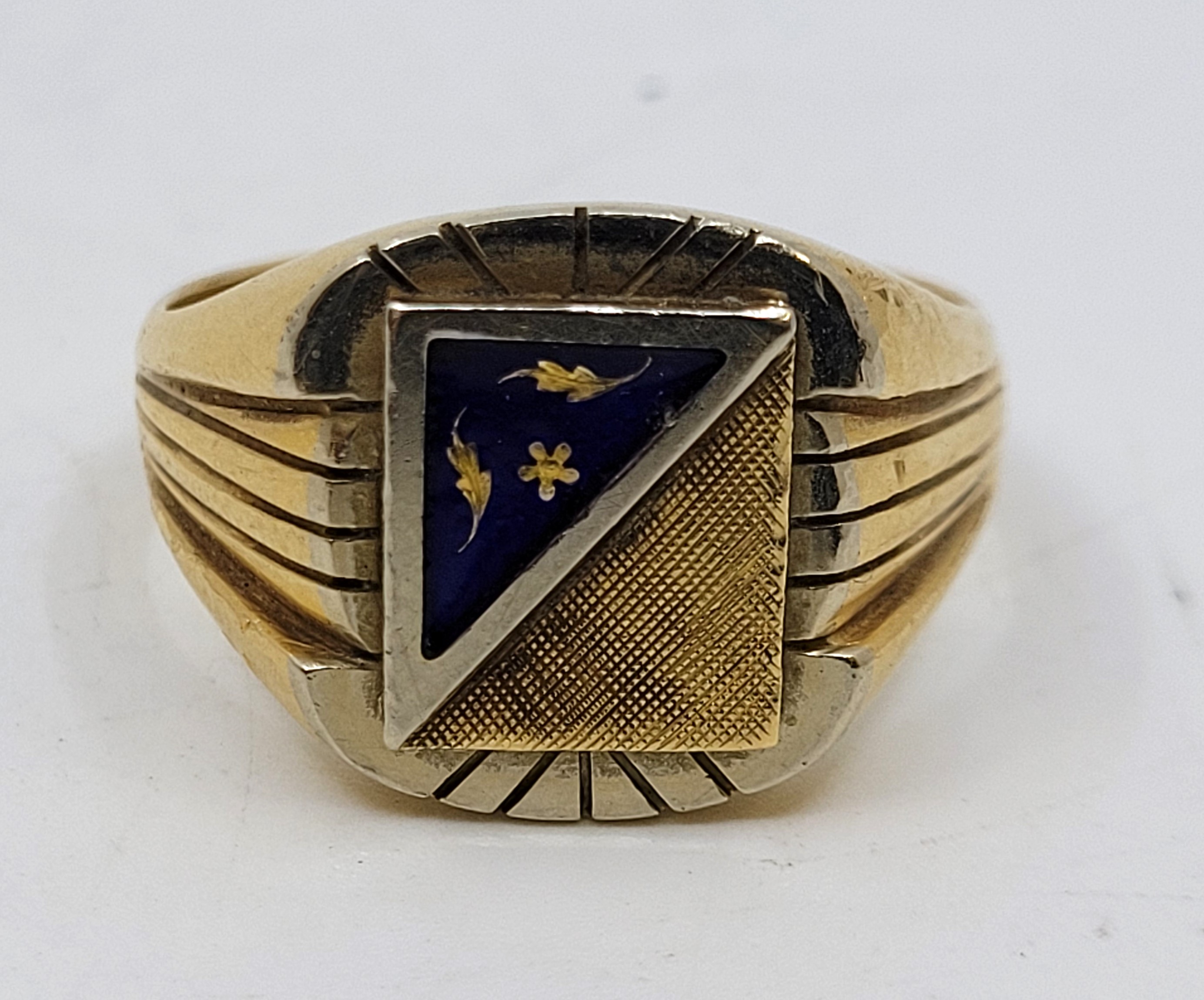 An 18ct. bi-colour gold and enamel signet ring, the stepped rectangular face with textured yellow - Image 6 of 6