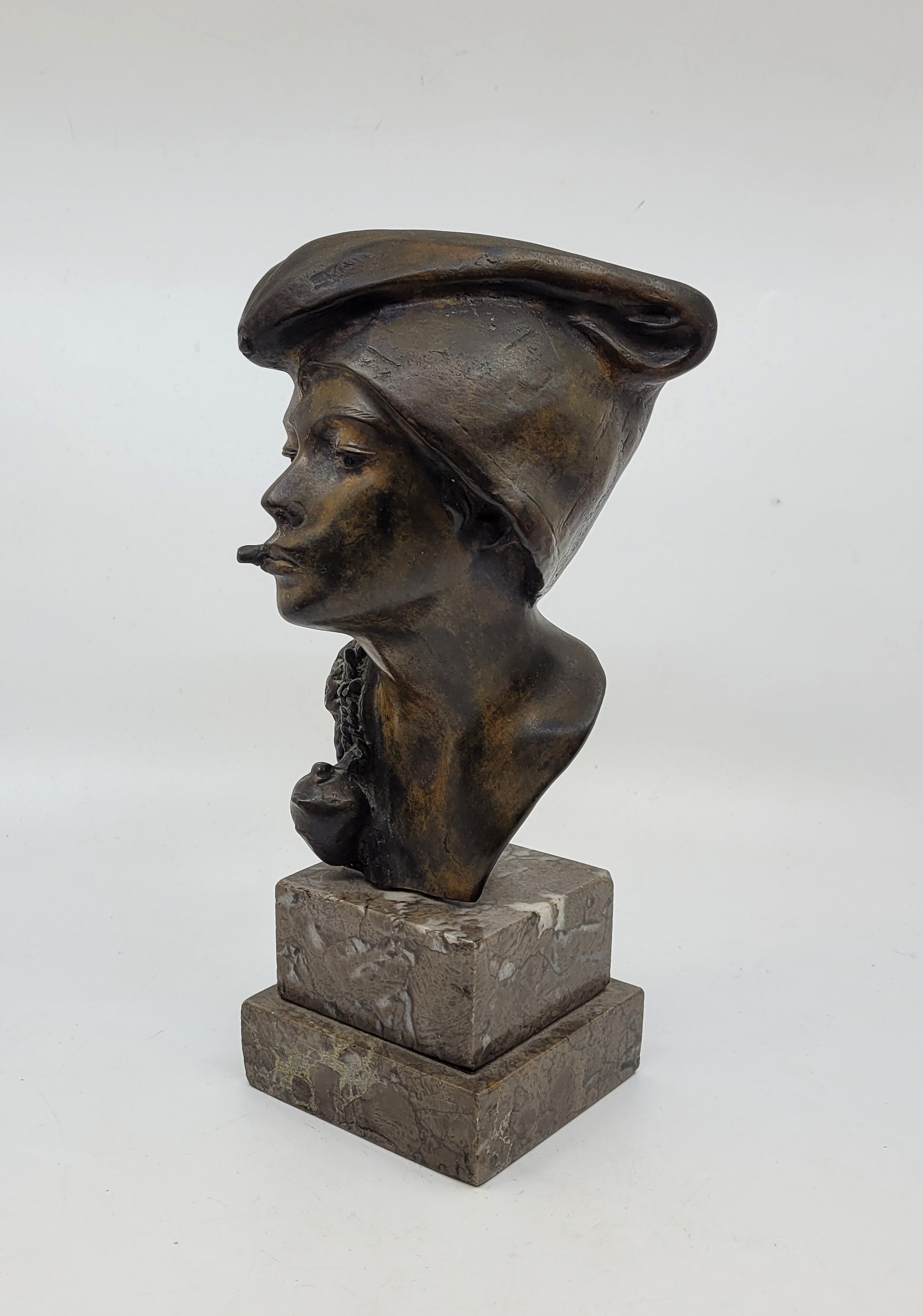 Giovanni De Martino (Naples 1870-1935), a bronze bust, signed, mounted to stepped marble base, - Image 17 of 18