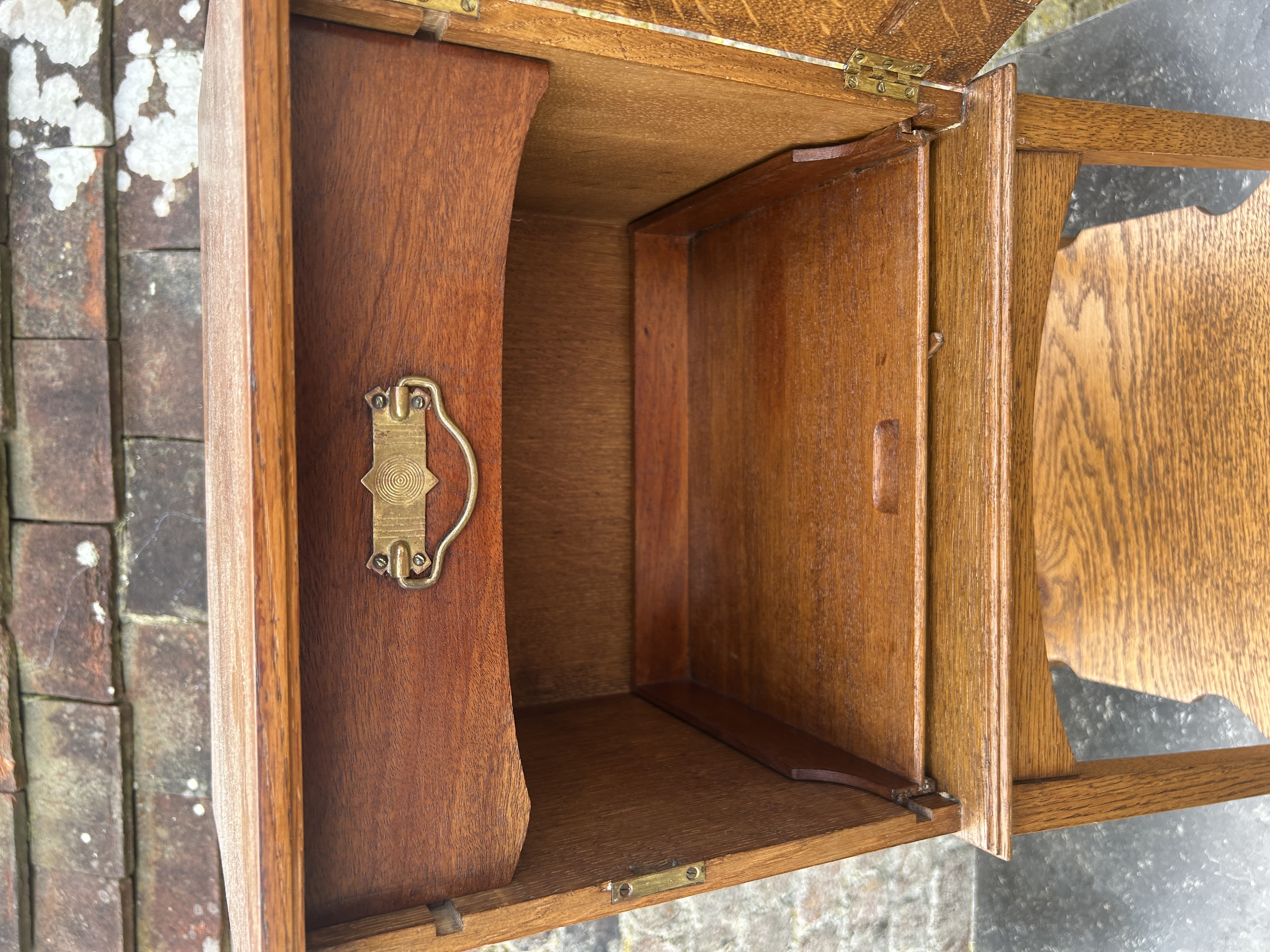 A fine pair of Arts and Crafts Liberty style  oak pot cupboards  Both in good condition no ring - Image 6 of 6
