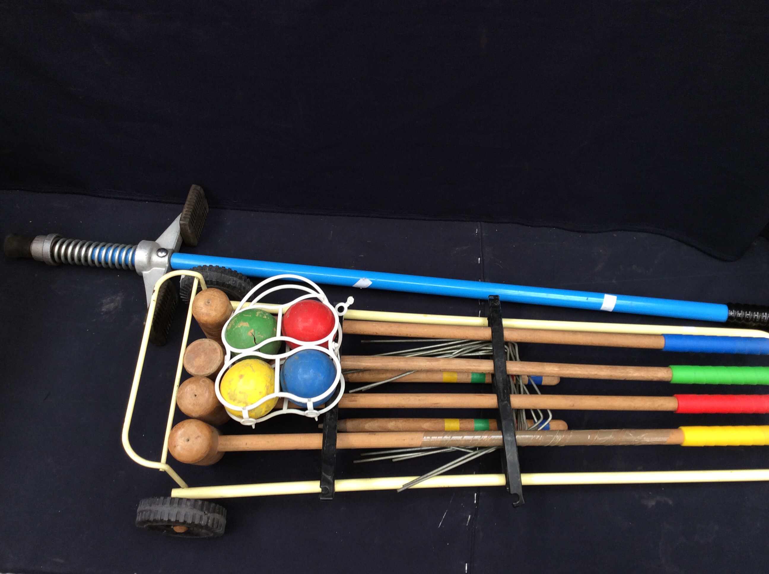 A mixed collectors lot to include; a late 20th century croquet set, a pogo stick, a cased small - Image 2 of 4